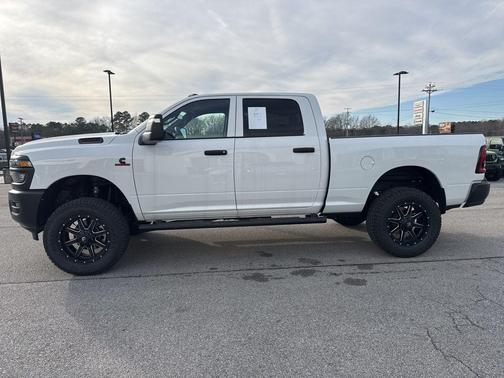 2025 RAM 2500 Tradesman