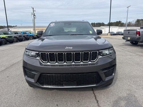 2025 Jeep Grand Cherokee Laredo X