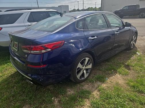 2019 Kia Optima S