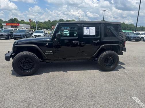 2017 Jeep Wrangler Unlimited Sport