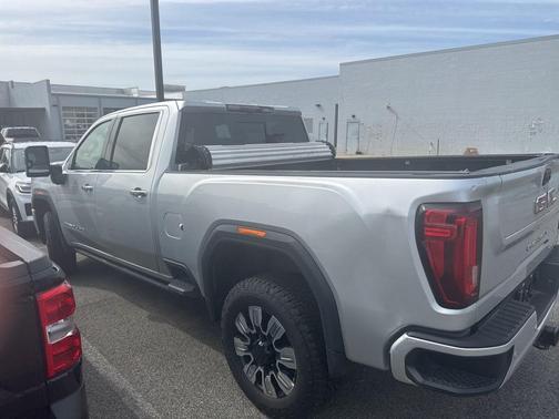 Quicksilver Metallic 2023 GMC Sierra 2500 Denali