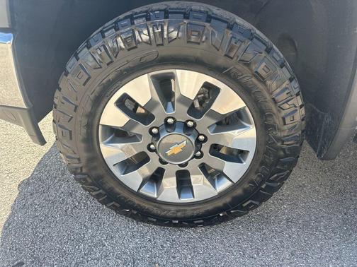 Silver Ice Metallic 2021 Chevrolet Silverado 2500 LT
