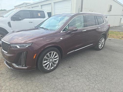 2022 Cadillac XT6 Premium Luxury FWD