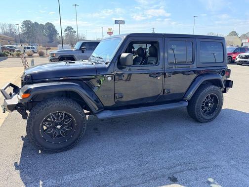 2018 Jeep Wrangler Unlimited Sahara
