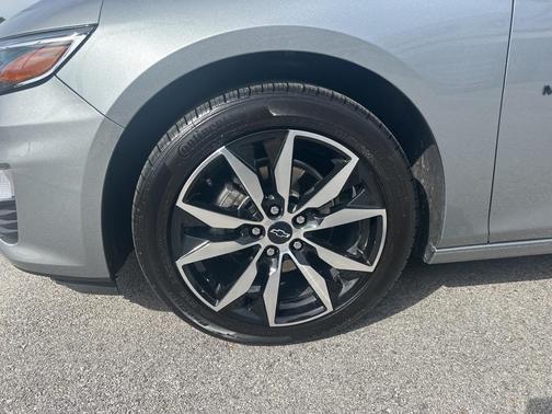 2024 Chevrolet Malibu RS
