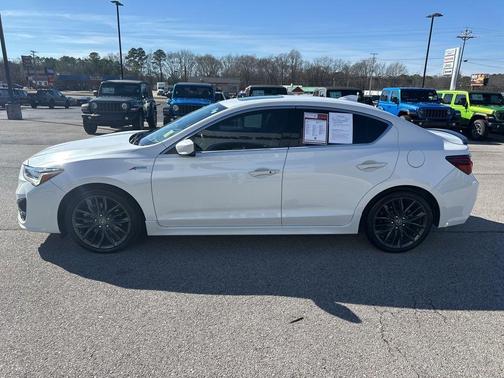 2022 Acura ILX TECHNOLOGY&A-SPEC PACKAGES