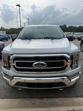 White Metallic 2021 Ford F-150 XLT