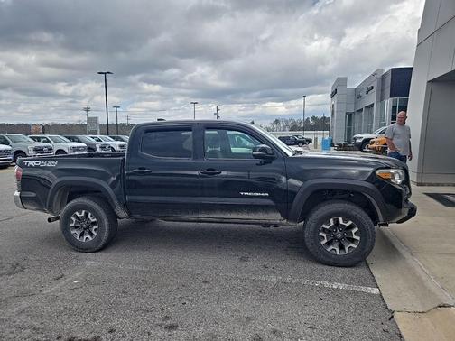 2020 Toyota Tacoma TRD Off Road