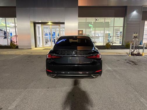 2021 Lexus ES 350 Base