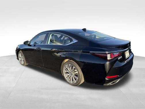 2021 Lexus ES 350 Base