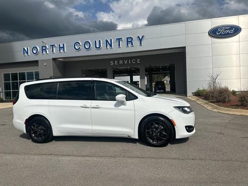 2020 Chrysler Pacifica Touring-L Plus