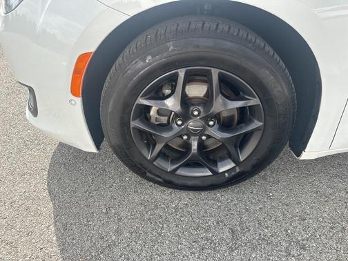 2020 Chrysler Pacifica Touring-L Plus