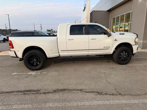 2023 RAM 3500 Limited