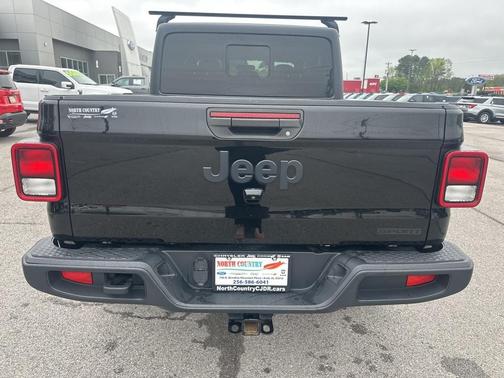 2020 Jeep Gladiator Sport
