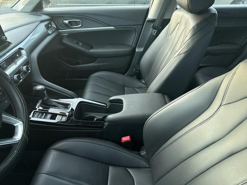 2023 Acura Integra Base