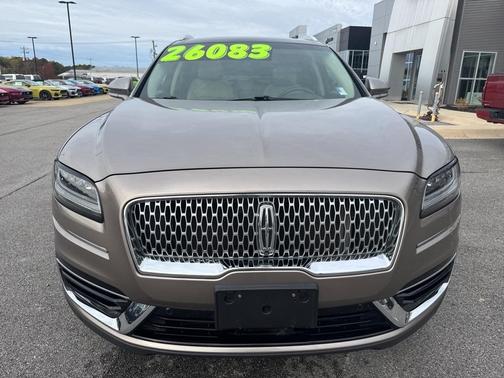 2019 Lincoln Nautilus Reserve
