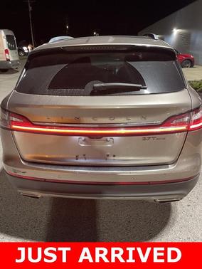 2019 Lincoln Nautilus Reserve