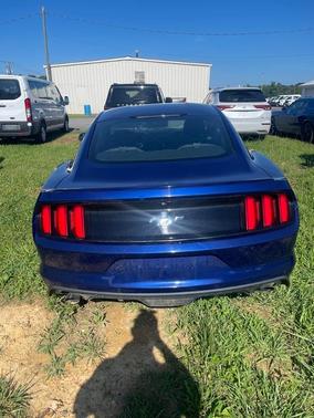 2016 Ford Mustang V6