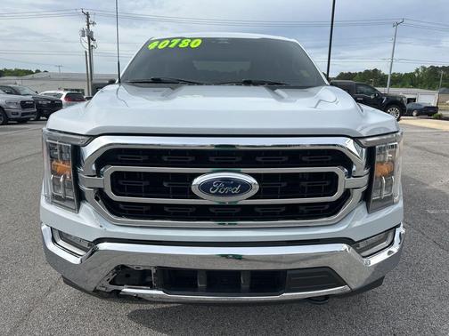 White Metallic 2022 Ford F-150 XLT