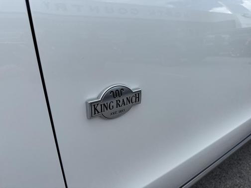 2024 Ford Expedition King Ranch