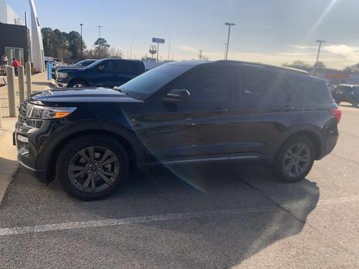 2024 Ford Explorer XLT