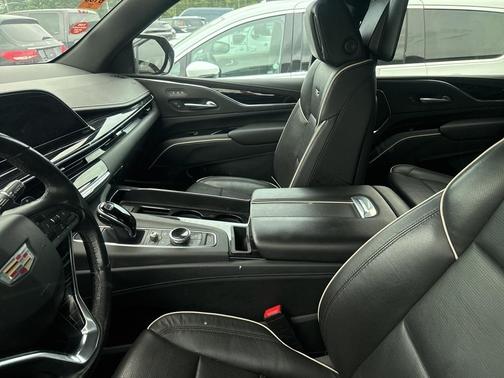 2021 Cadillac Escalade ESV Sport
