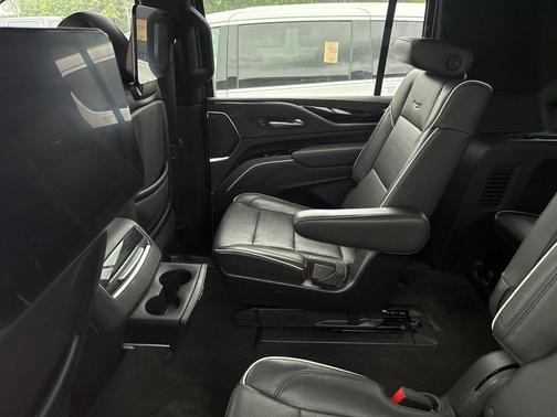 2021 Cadillac Escalade ESV Sport