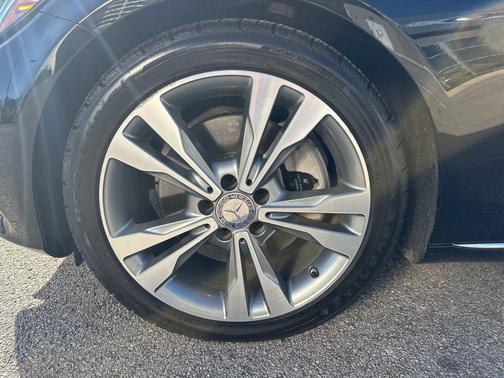 2015 Mercedes-Benz C-Class C 300