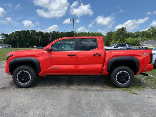 2024 Toyota Tacoma TRD Off Road