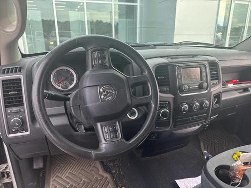 2016 RAM 1500 Tradesman/Express