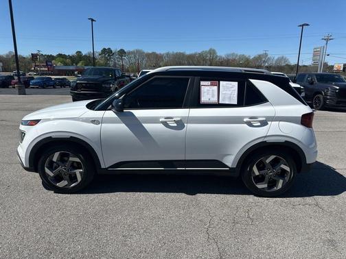 2022 Hyundai VENUE Limited