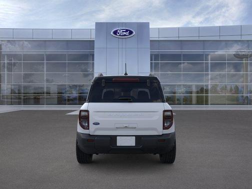 Space White Metallic 2026 Ford Bronco Sport Outer Banks