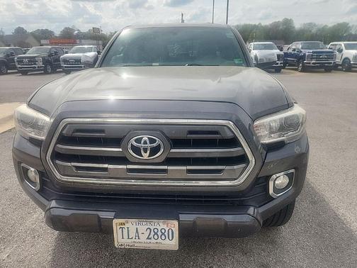2017 Toyota Tacoma Limited