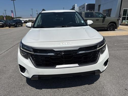 2024 Kia Seltos X-Line