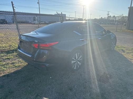 2021 Nissan Altima 2.5 SL