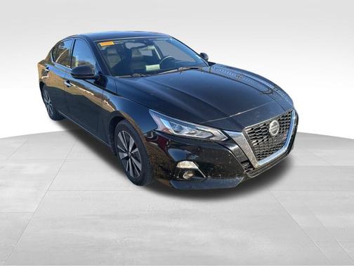 2021 Nissan Altima 2.5 SL