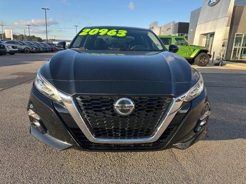 2021 Nissan Altima 2.5 SL