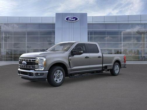 2026 Ford F-350 XLT