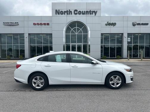 Summit White 2024 Chevrolet Malibu LT