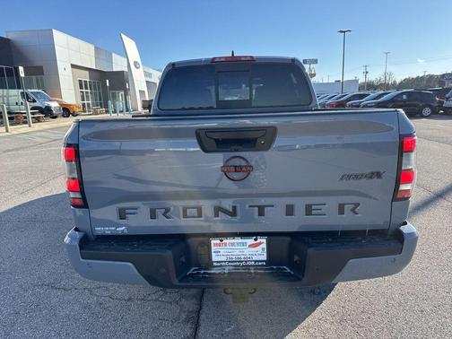 2022 Nissan Frontier PRO-4X