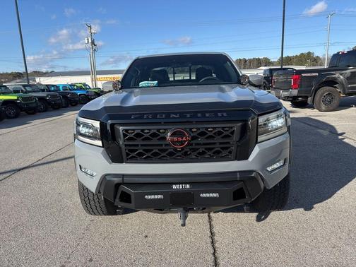 2022 Nissan Frontier PRO-4X