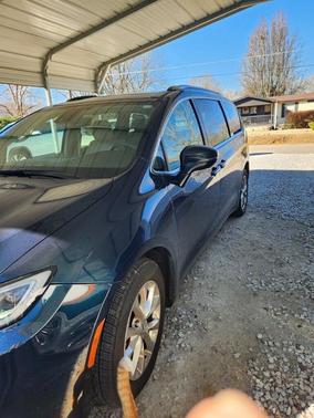 2021 Chrysler Pacifica Touring-L