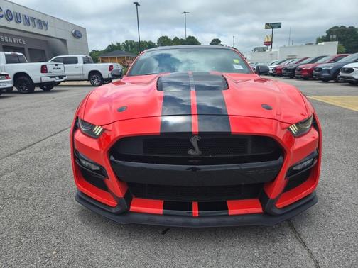 2022 Ford Shelby GT500 Base