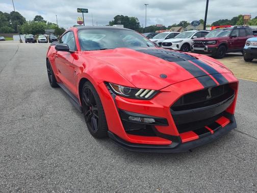 2022 Ford Shelby GT500 Base