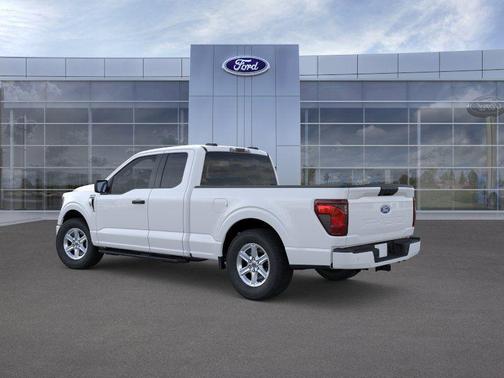 Oxford White 2026 Ford F-150 XLT