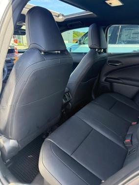 2019 Lexus UX 250h Base