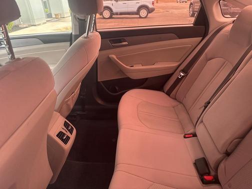 2019 Hyundai SONATA SEL