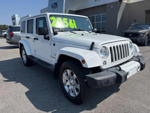 2016 Jeep Wrangler Unlimited Sahara