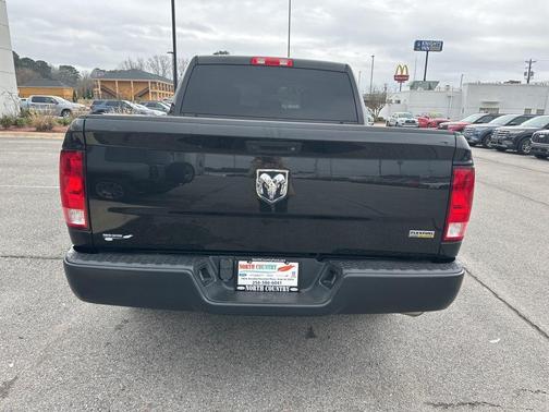 2018 RAM 1500 ST