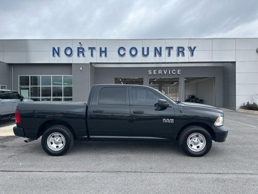 2018 RAM 1500 ST